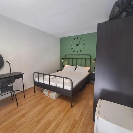 Gerber Maisonette * ساني بيتش